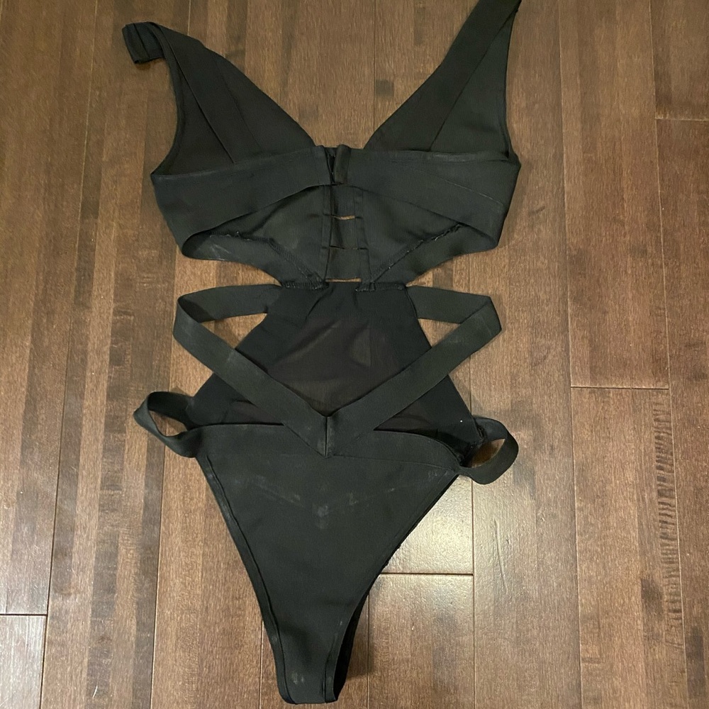 Black bodysuit - Picture 2 of 7